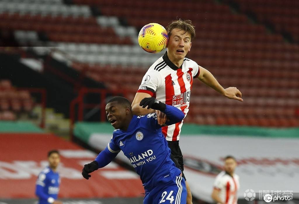 关于谢联主场大胜拉开与降级区距离！的信息