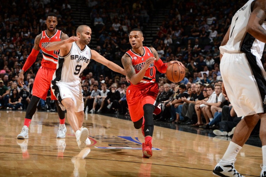 开拓者迎战马刺，胜负难料的简单介绍