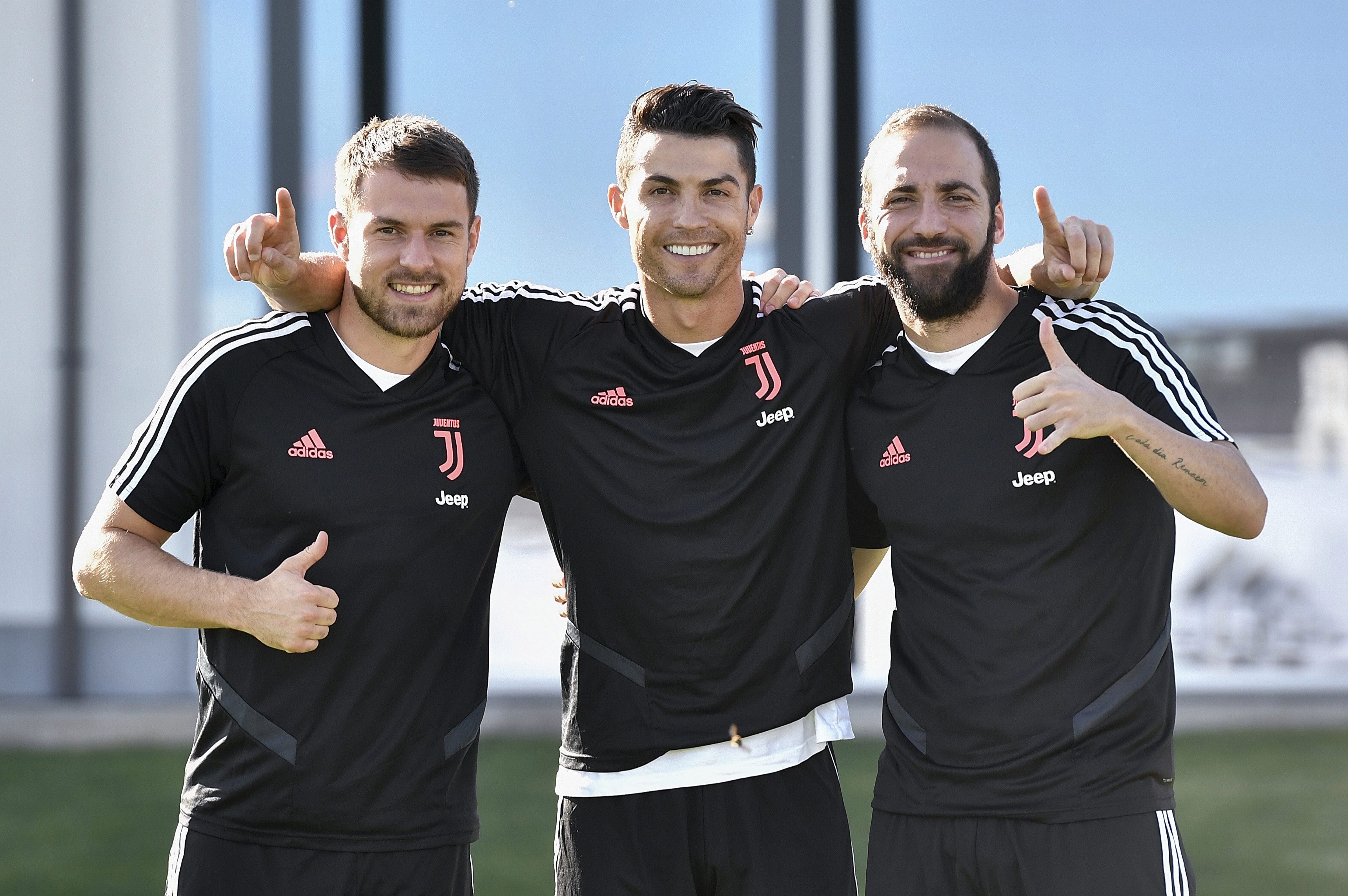 摩纳哥租借拉姆塞，加强中场实力