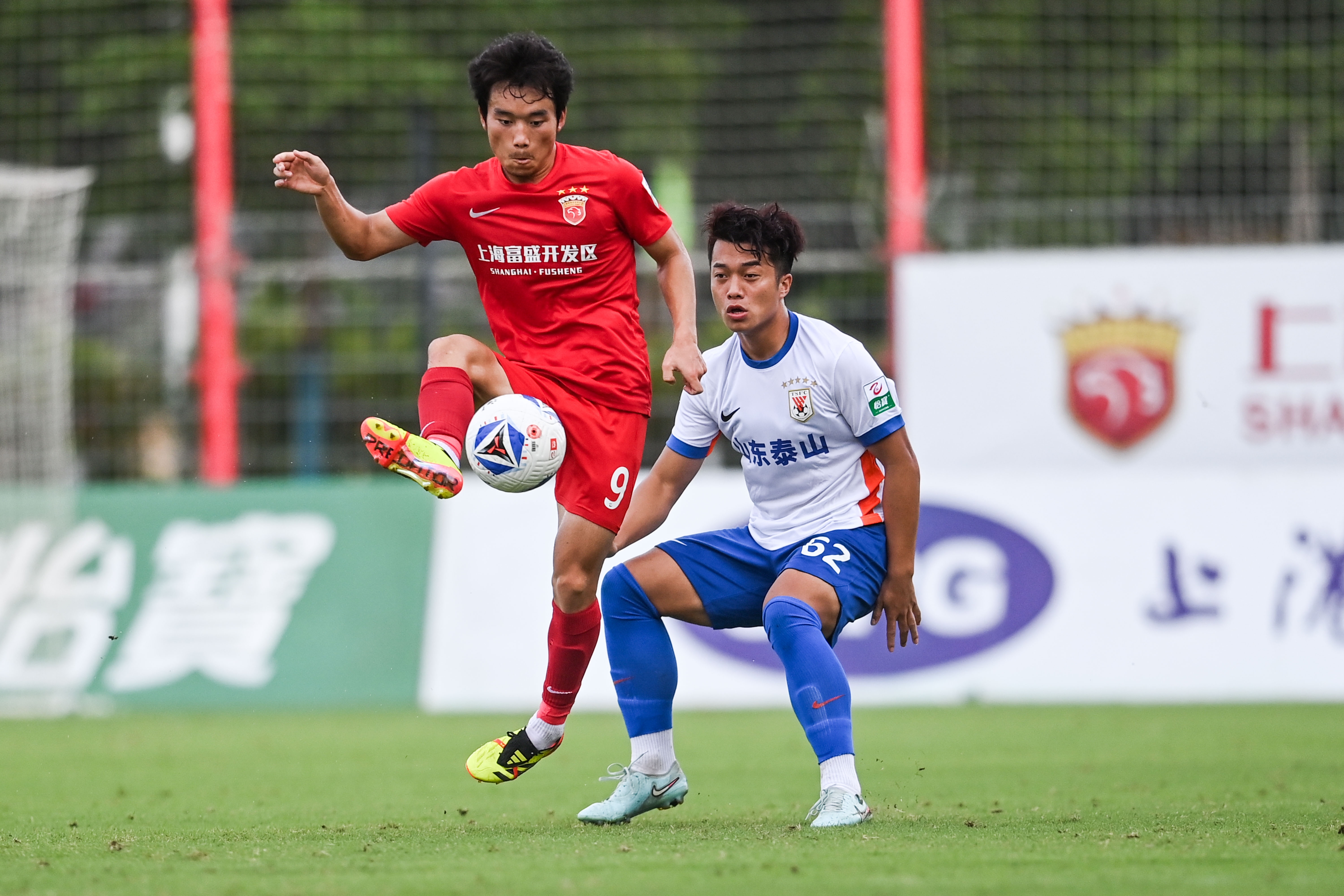 关于天海客场大胜建业，实现联赛三连胜的信息