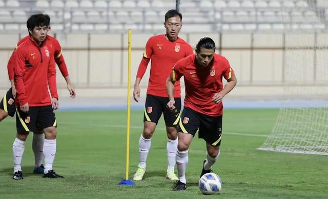 国安外援受伤，球队攻防转移依赖内援